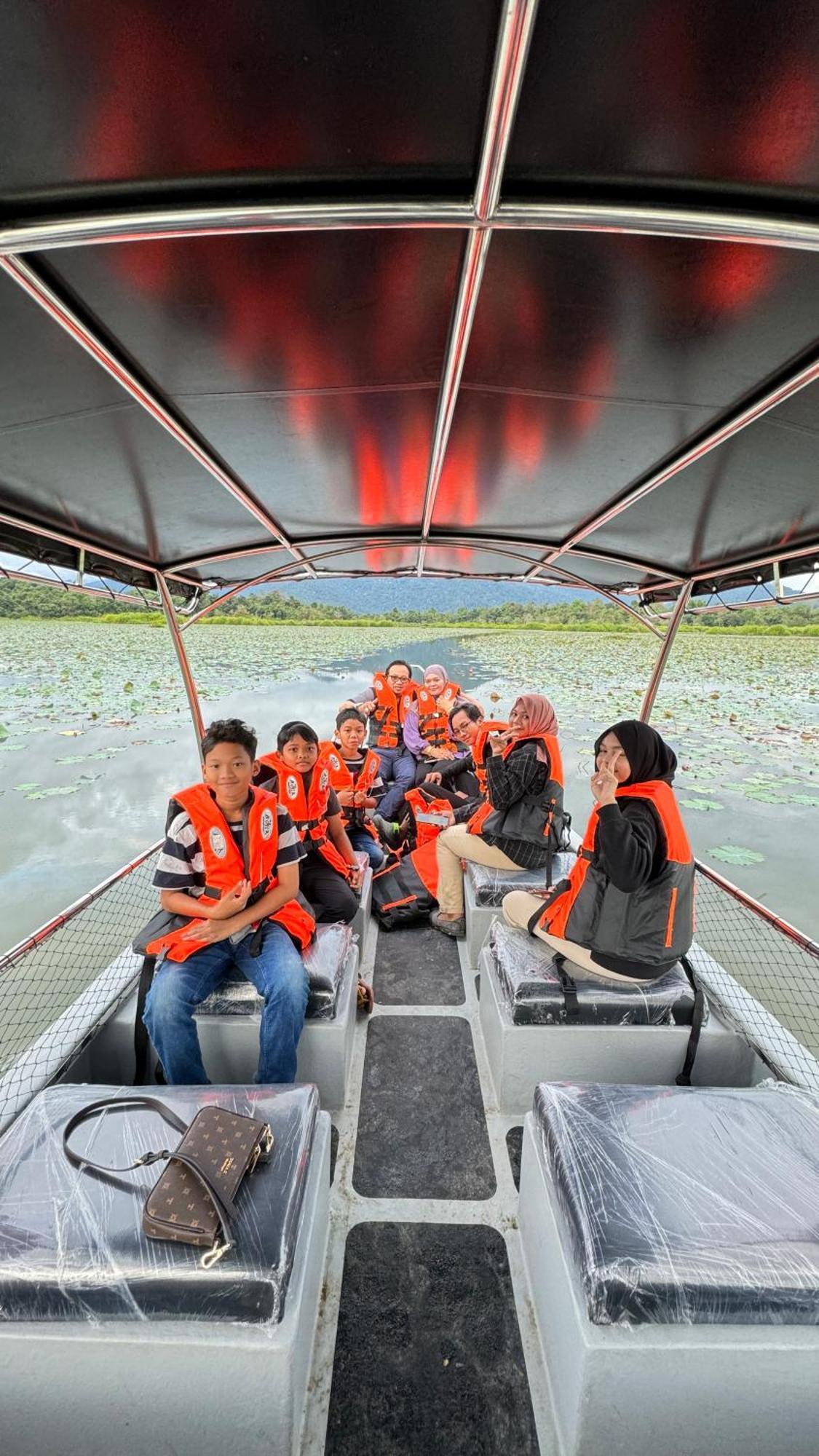Branda Kampung Sumpitan Lenggong Tiada Sungai Hotel Kampong Ulu Jepai ภายนอก รูปภาพ